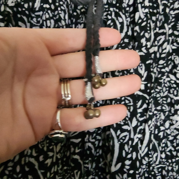 Vintage black white print midi broom skirt with bells - Picture 5 of 9